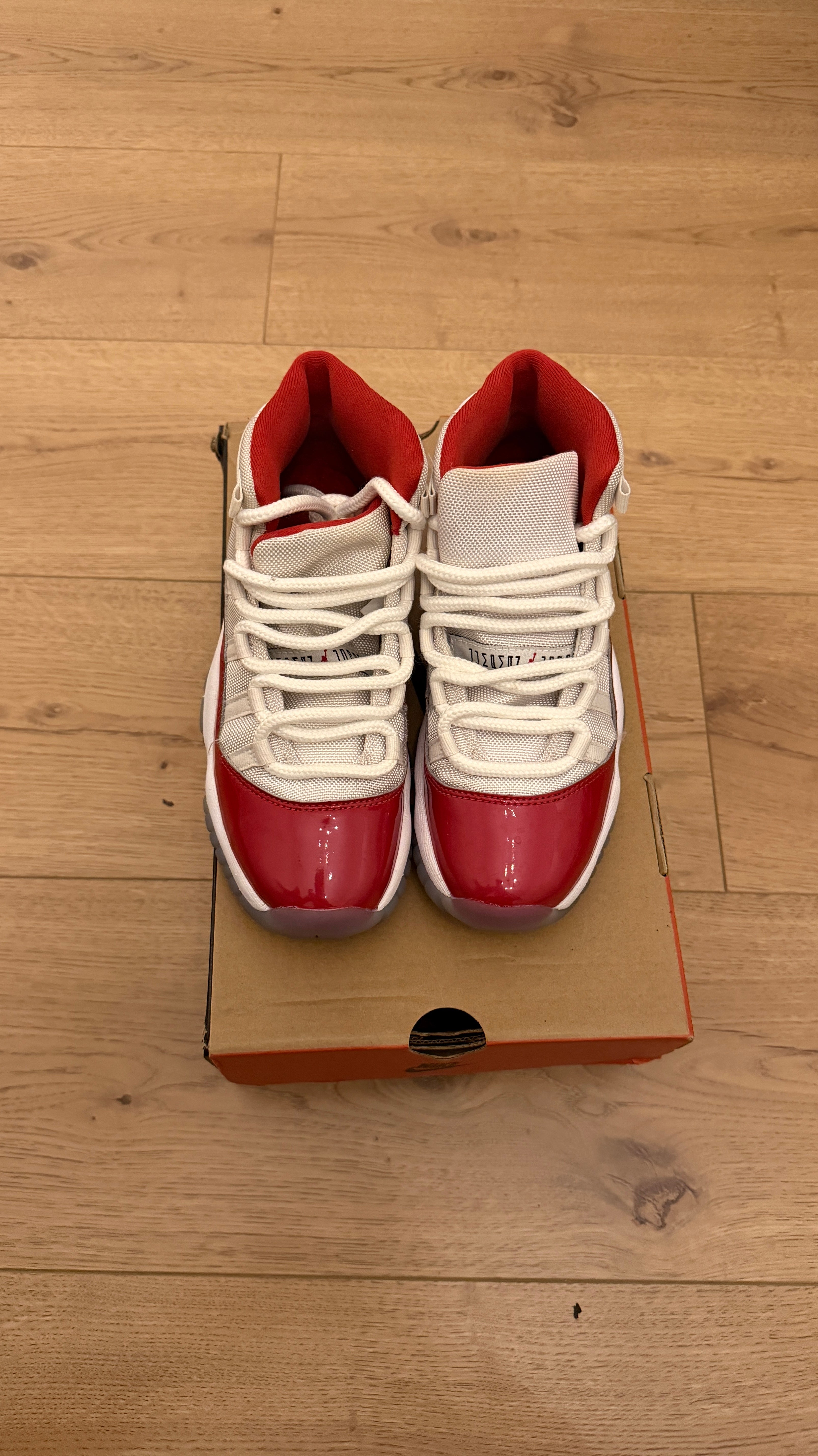 Jordan 11 “Cherry” (GS) | PREOWNED OG ALL