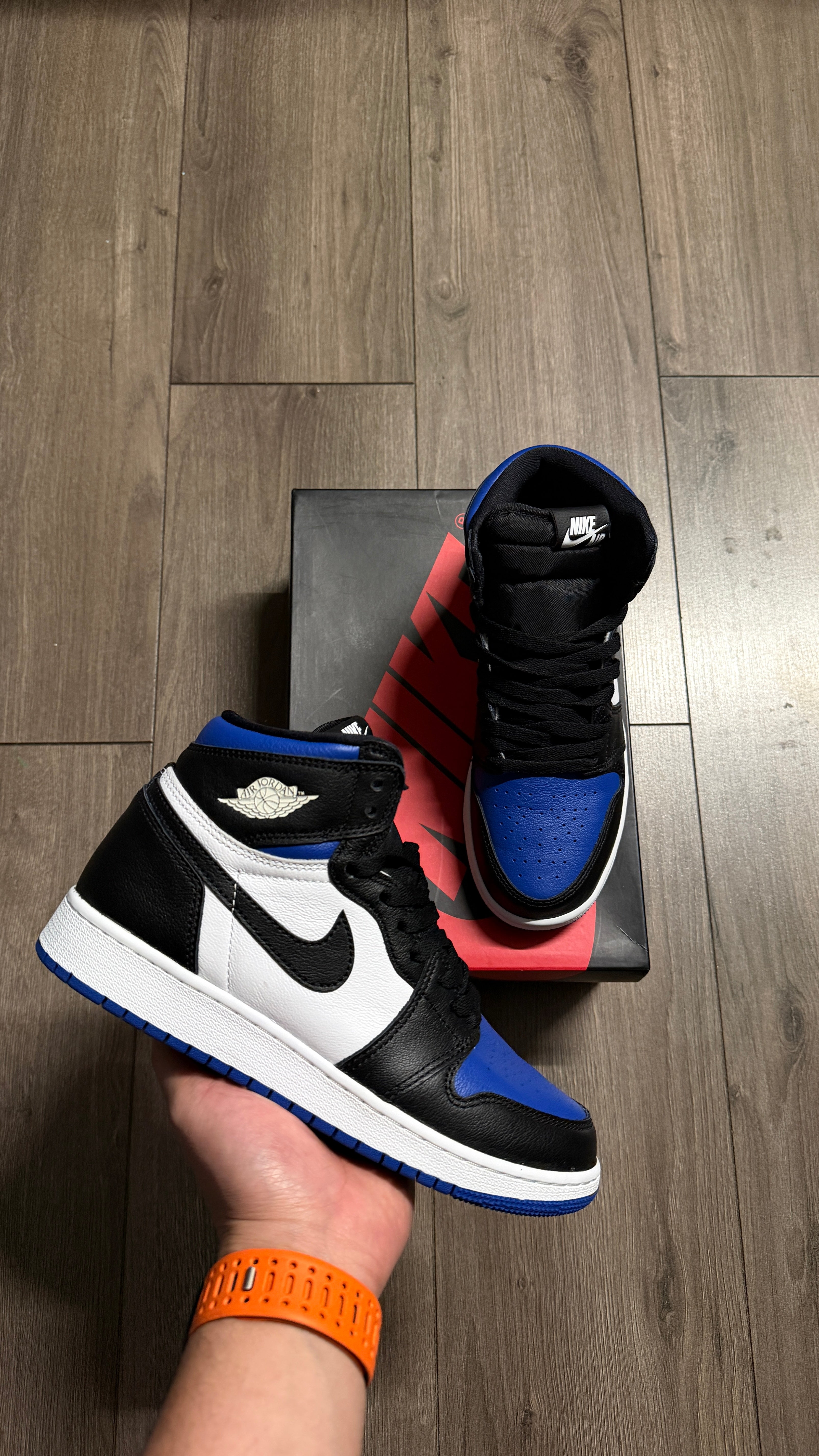 Jordan 1 High Retro “Royal Toe” | VNDS