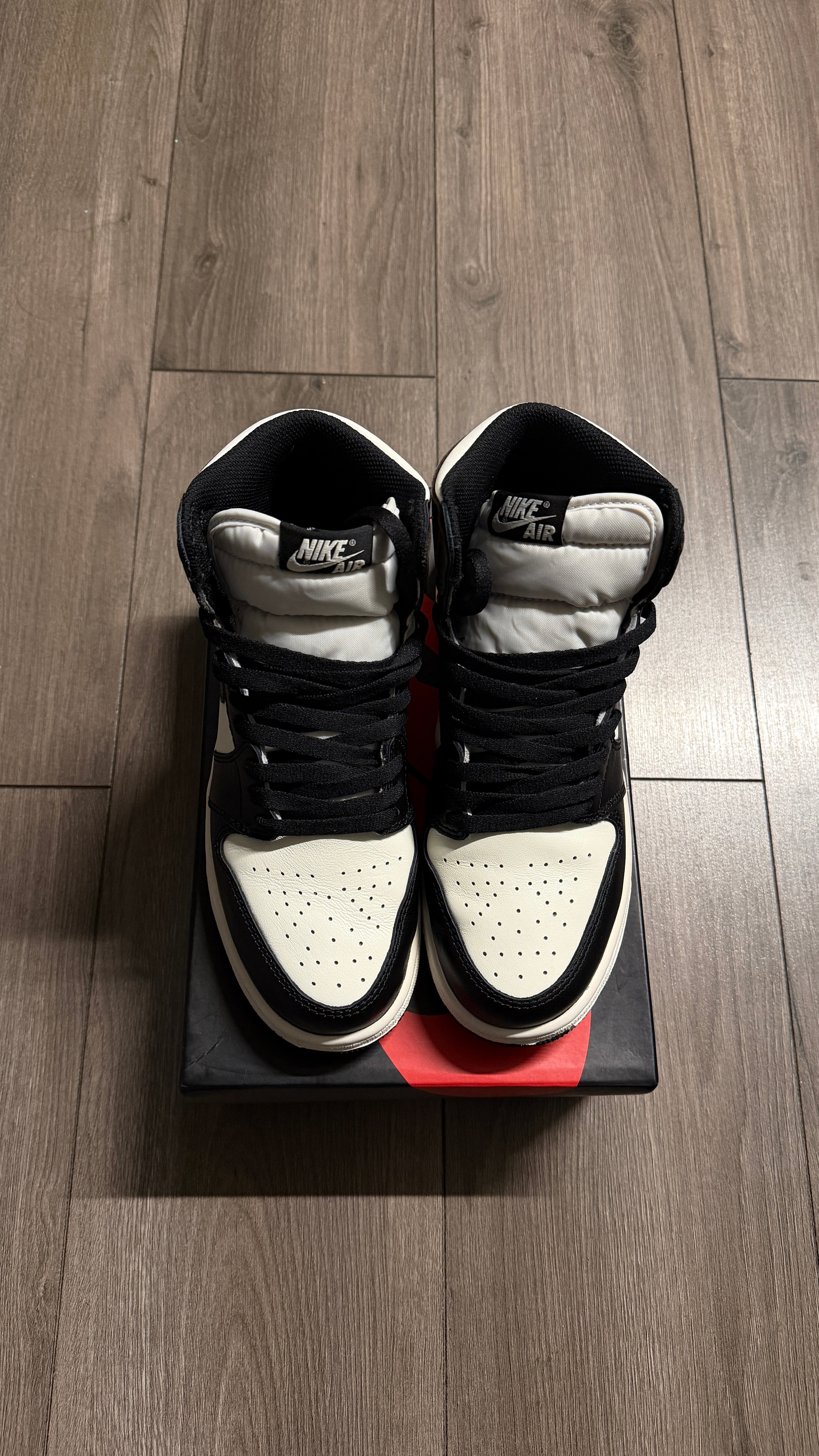 Jordan 1 High Retro “Mocha” (GS) | VNDS