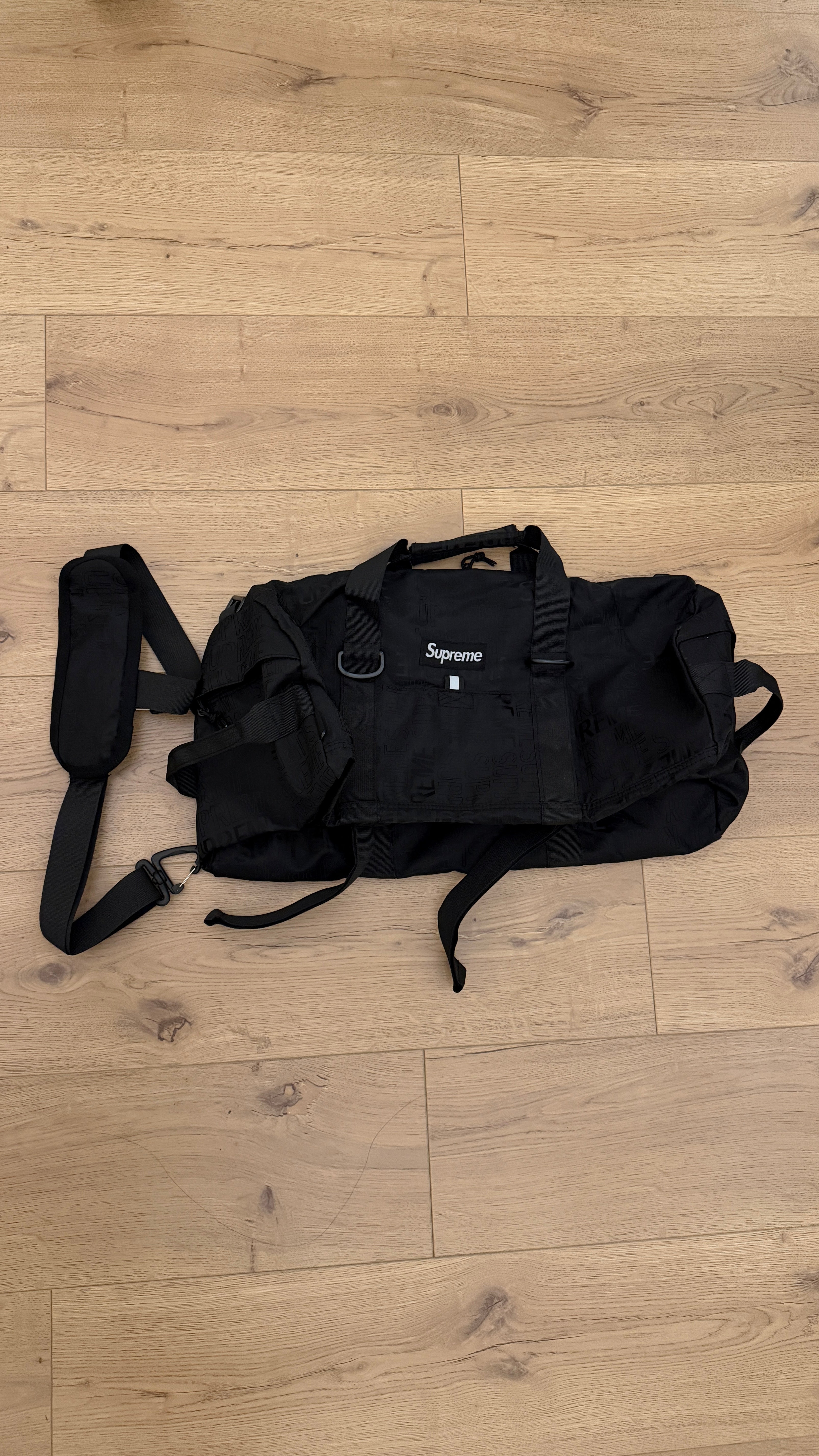 Supreme Duffle Bag “Black” (SS19)