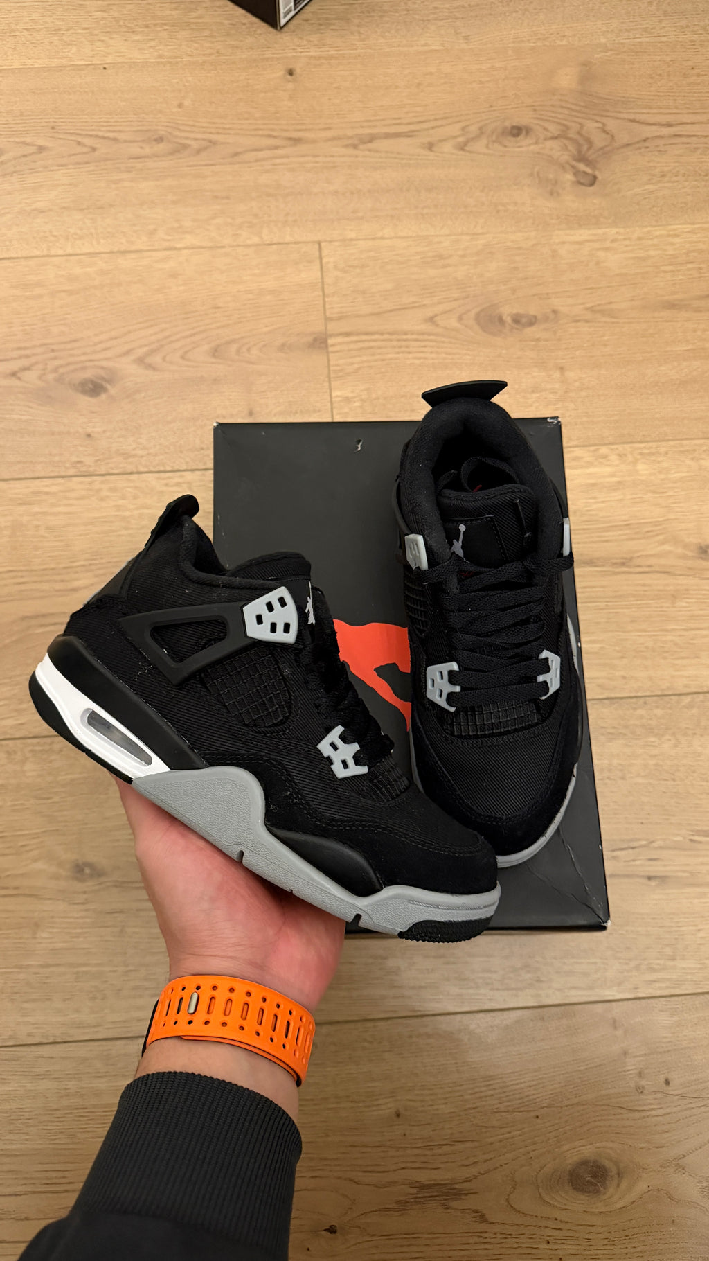 Jordan 4 Retro “Black Canvas” (GS) | PREOWNED OG ALL