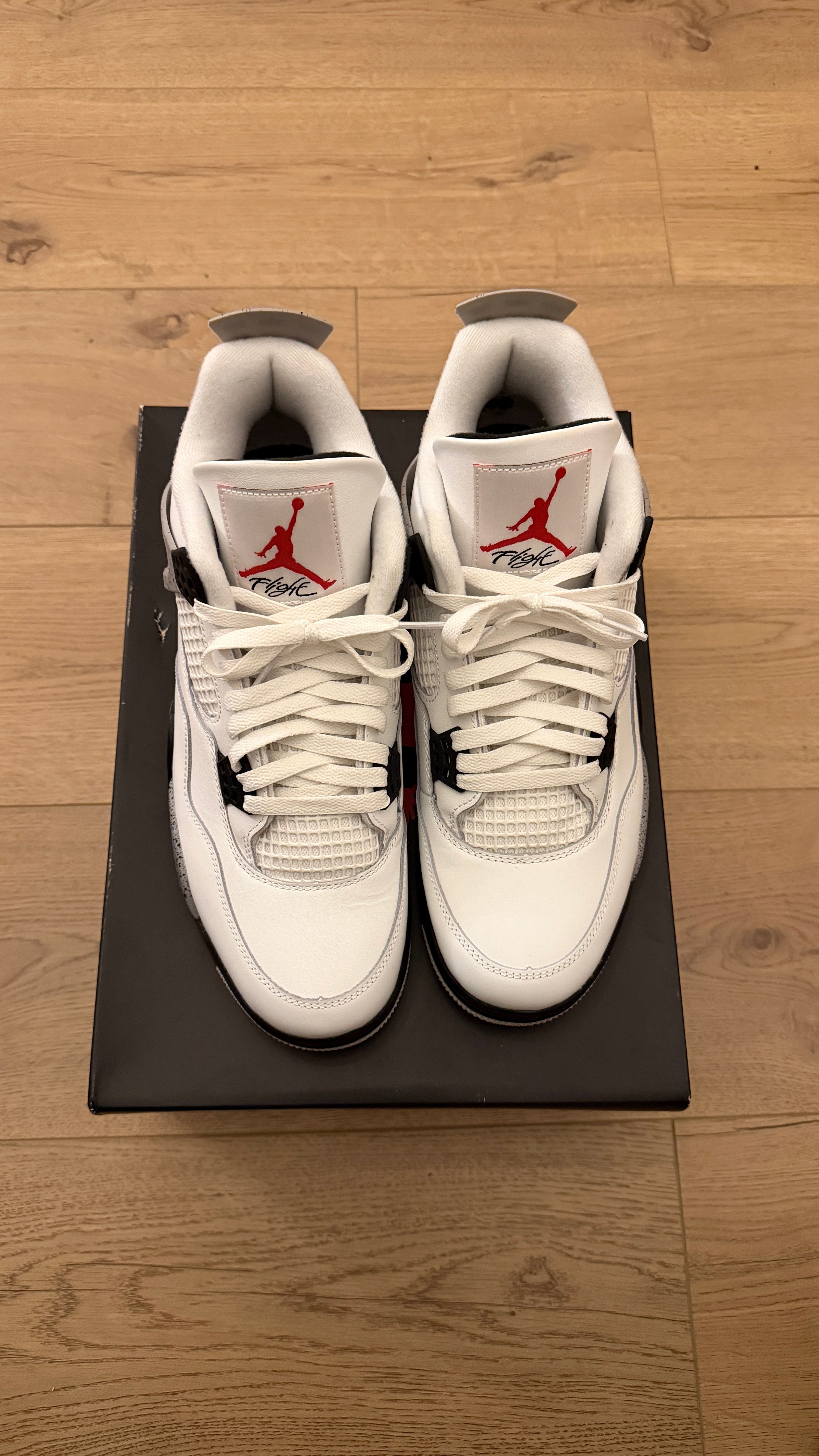 Jordan 4 Retro “White Cement” (2025) | PREOWNED