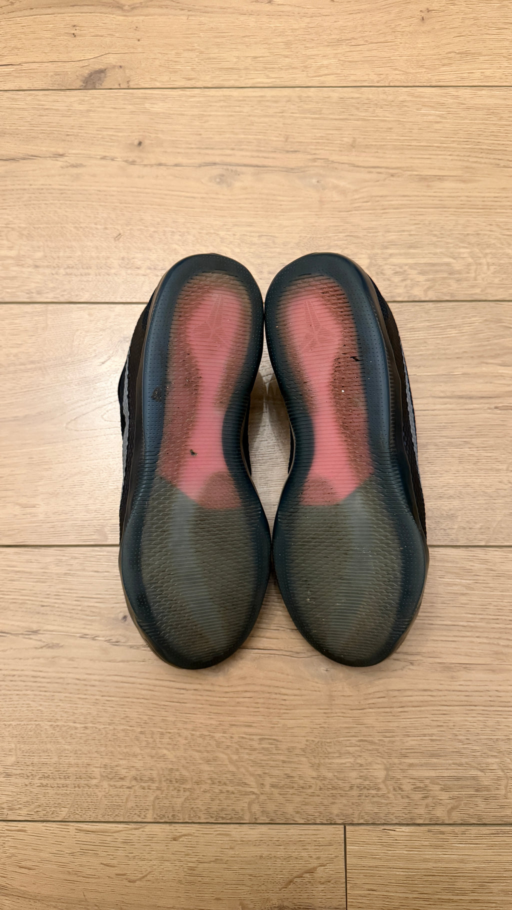 Kobe 11 EM Low “Invisibility Cloak”