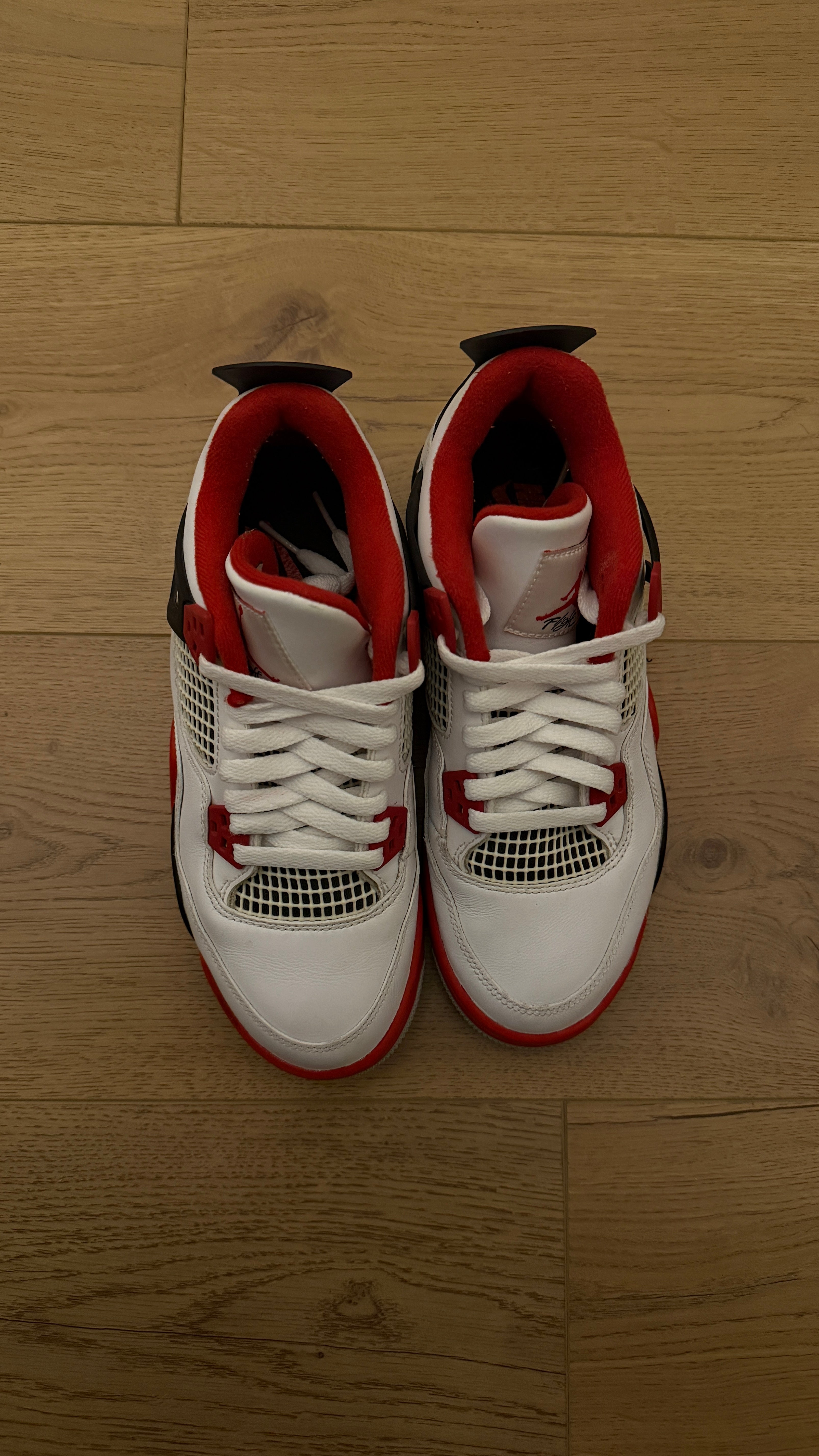 Jordan 4 "Fire Red" (GS) | PREOWNED NO BOX