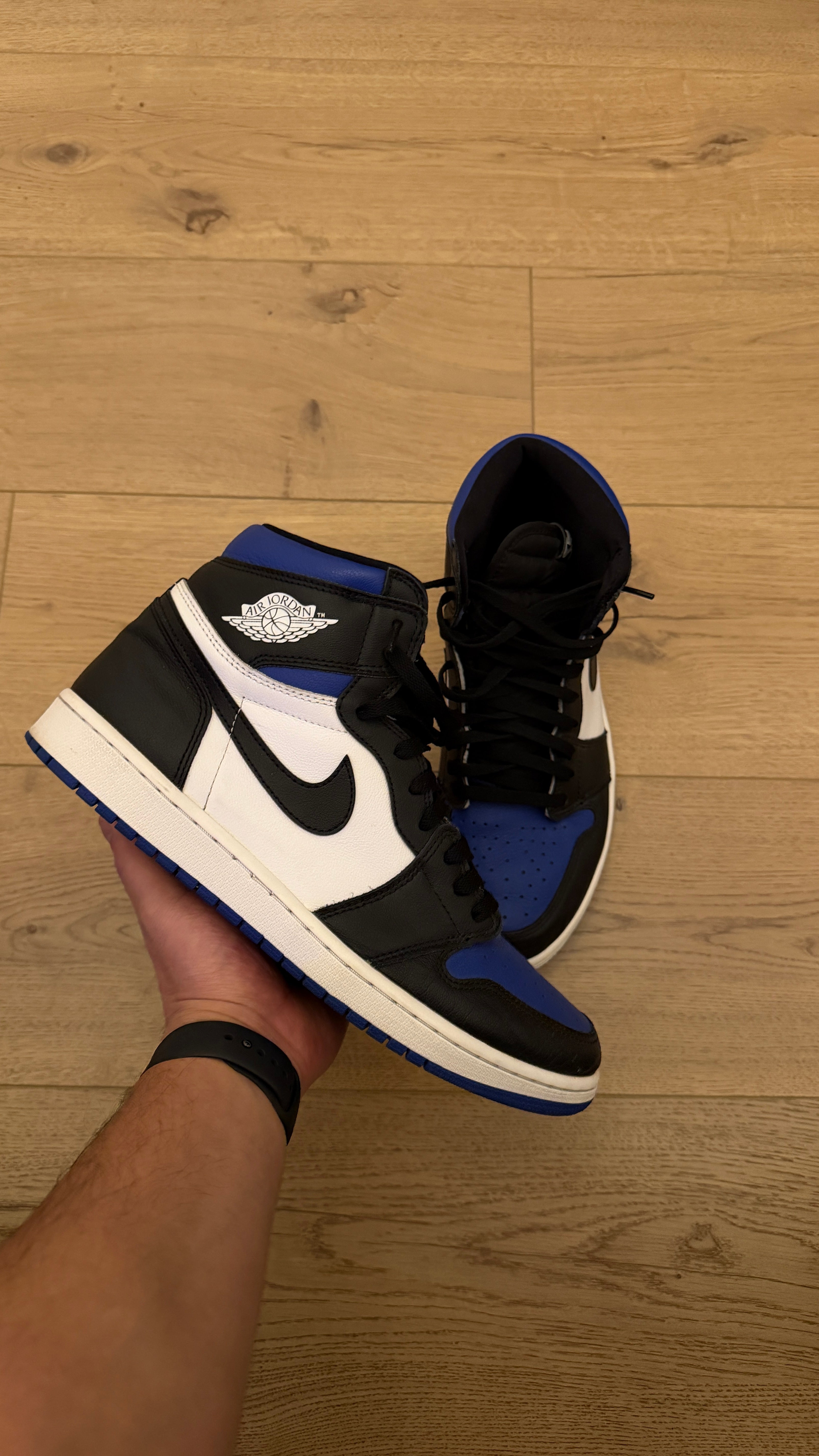 Jordan 1 High "Royal Toe" | PREOWNED NO BOX