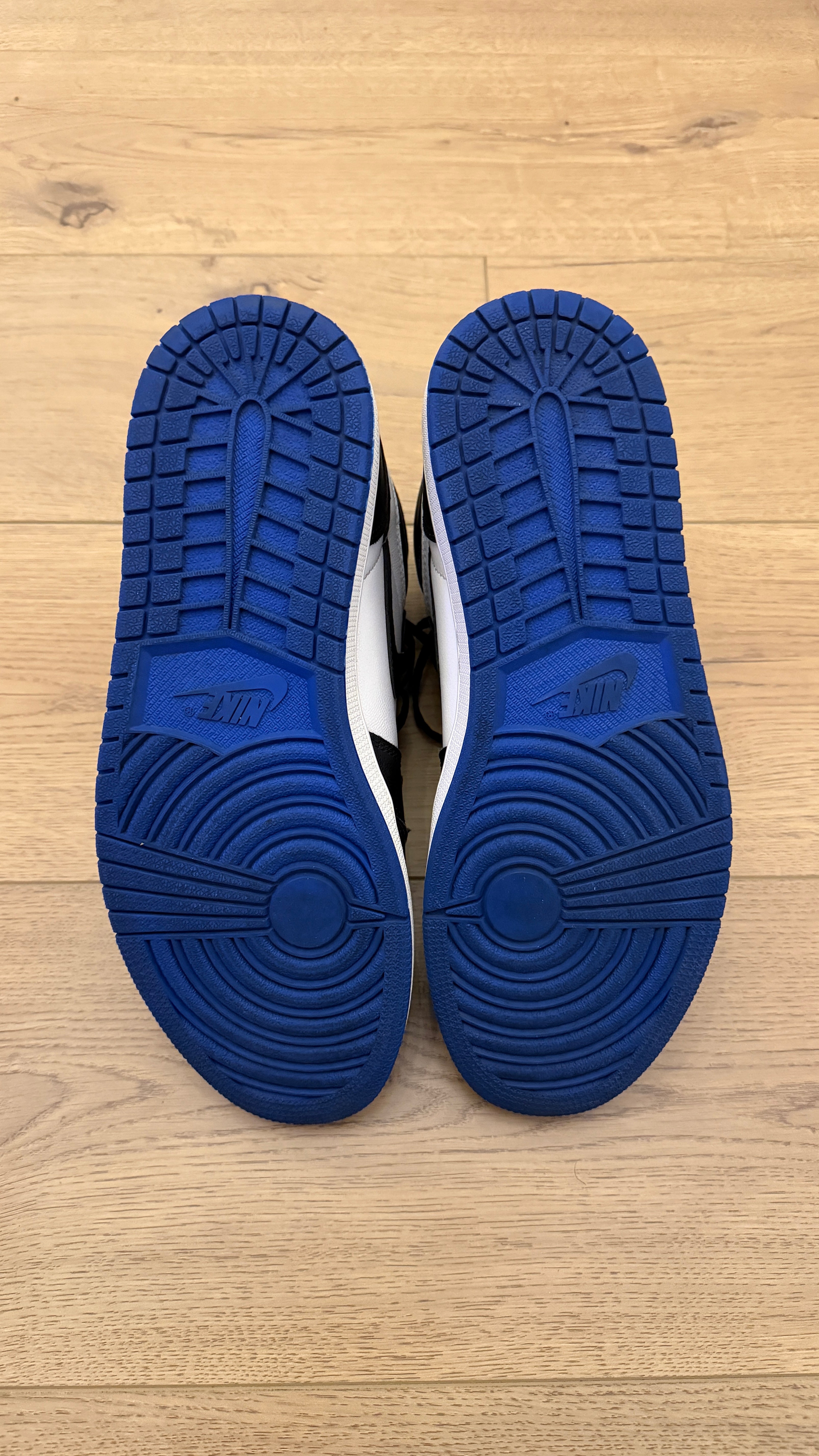 Jordan 1 High "Royal Toe" | PREOWNED NO BOX