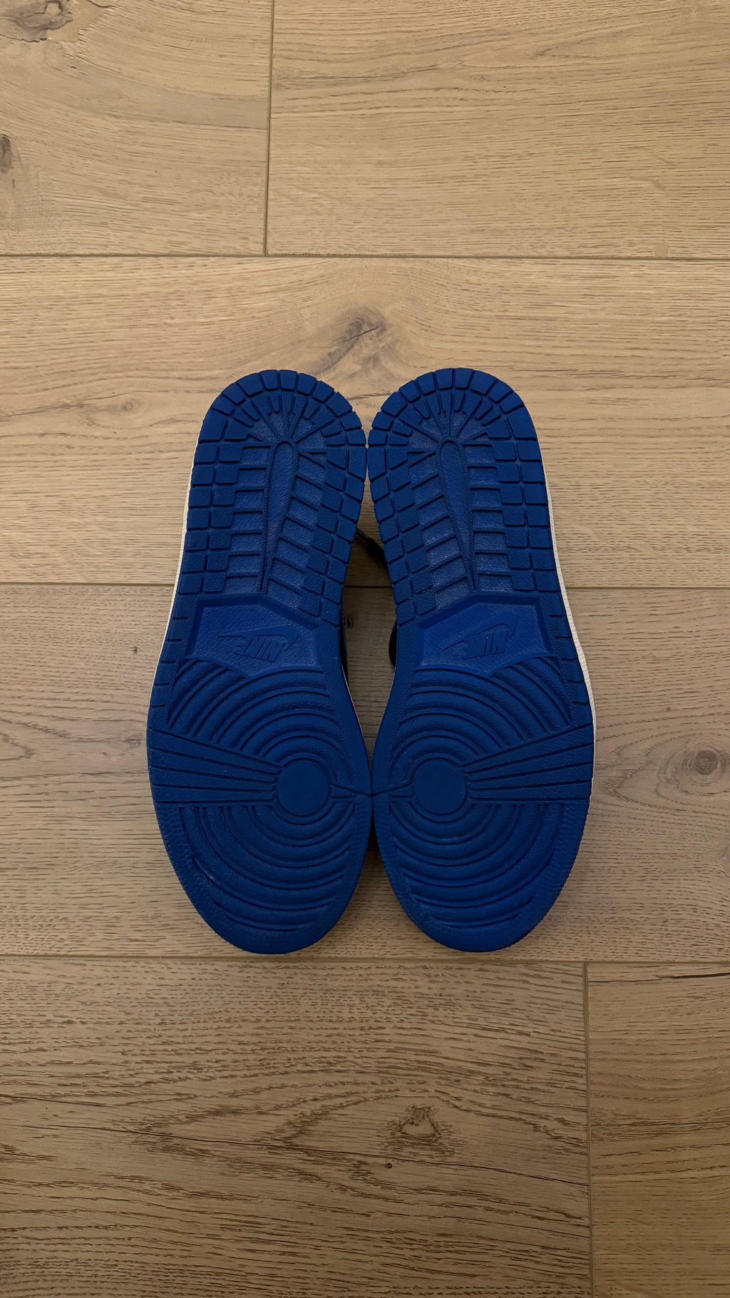 Jordan 1 Low "Royal" (2015) | PREOWNED NO BOX