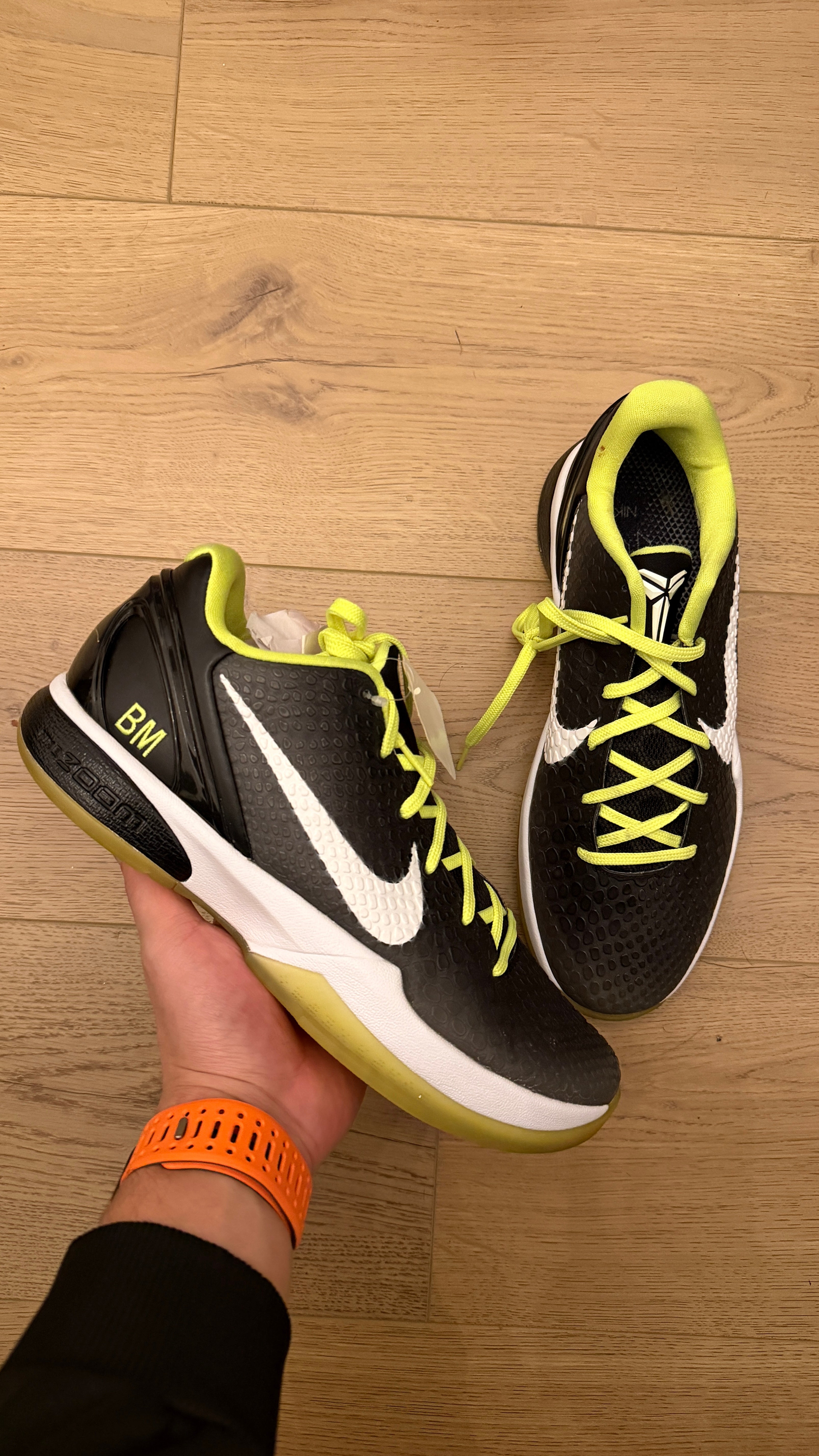 Kobe 6 ID "Volt" | PREOWNED