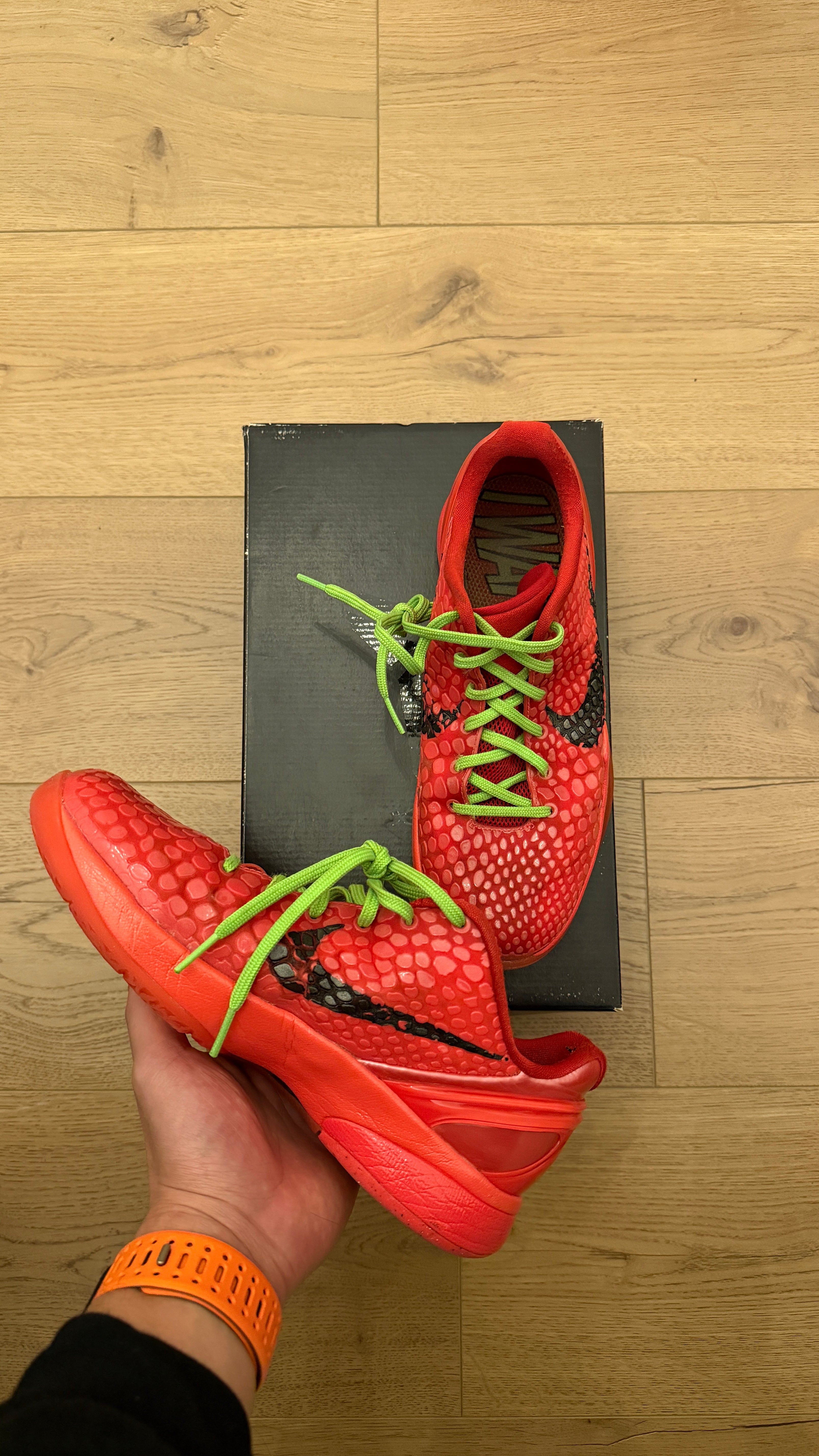Kobe 6 Protro "Reverse Grinch" (GS) | PREOWNED OG ALL