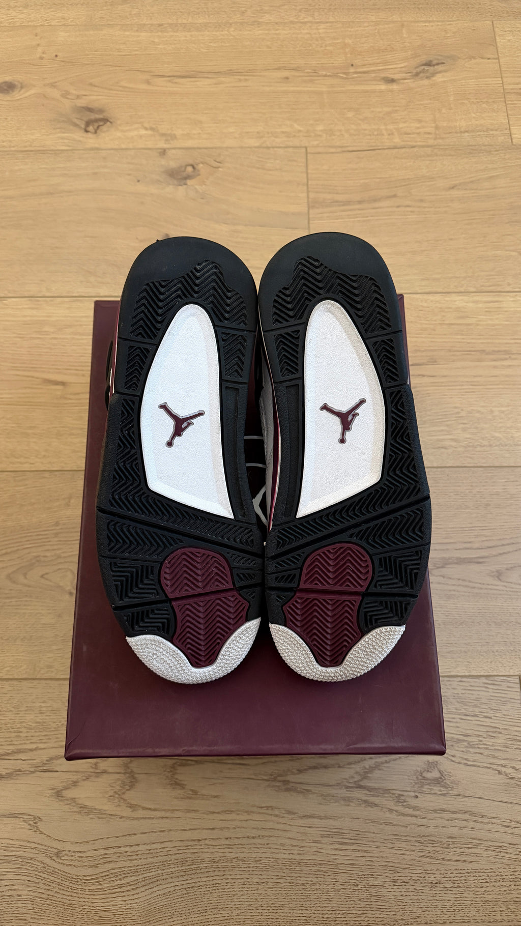 Jordan 4 Retro "PSG Paris Saint-Germain" | PREOWNED OG ALL