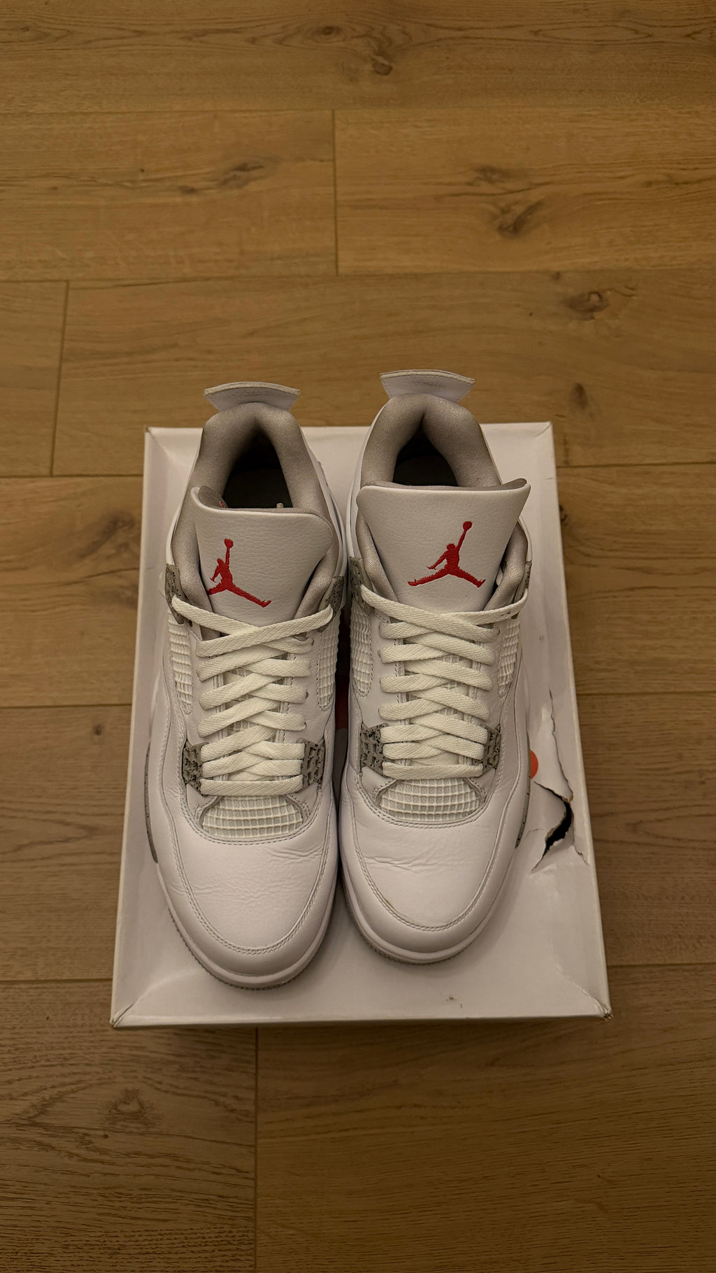 Jordan 4 Retro "Oreo" | PREOWNED OG ALL