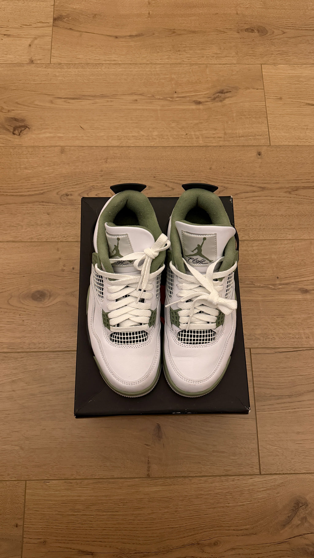 Jordan 4 Retro "Seafoam" | PREOWNED OG ALL